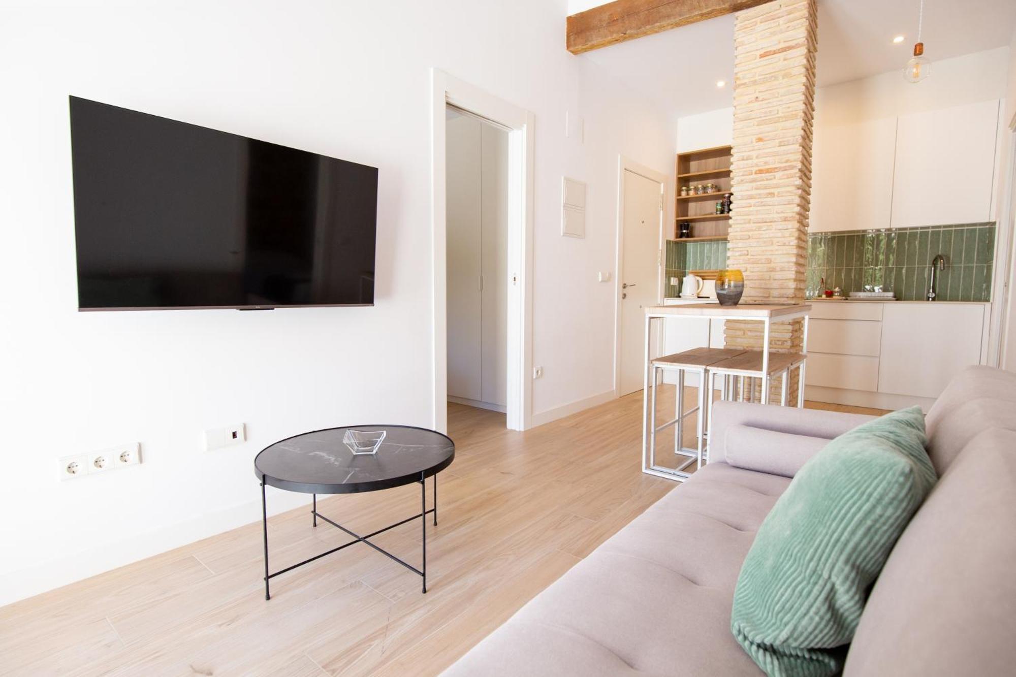 Apartment Colon 29 *